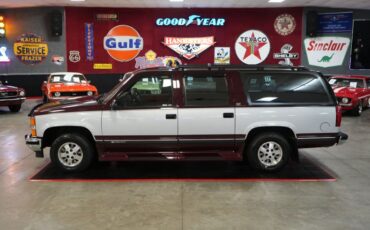 Chevrolet-Suburban-1500-1994-Silver-Red-14