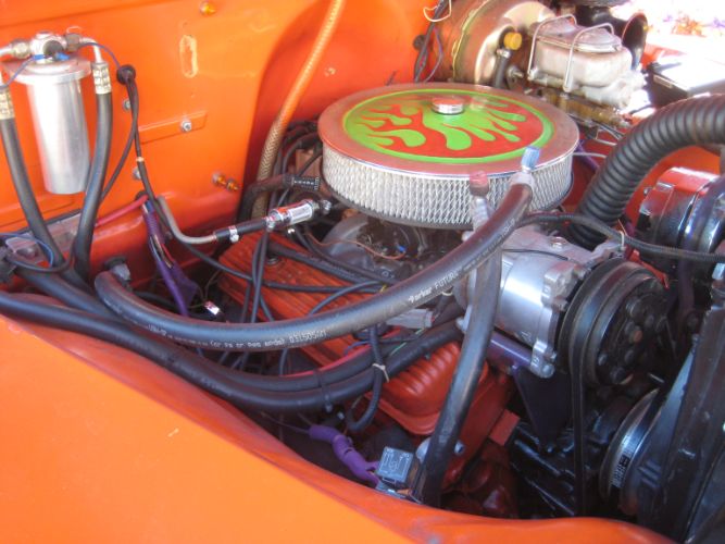 Chevrolet-Suburban-1955-11