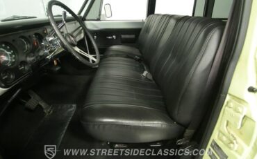 Chevrolet-Suburban-1968-Yellow-Black-2