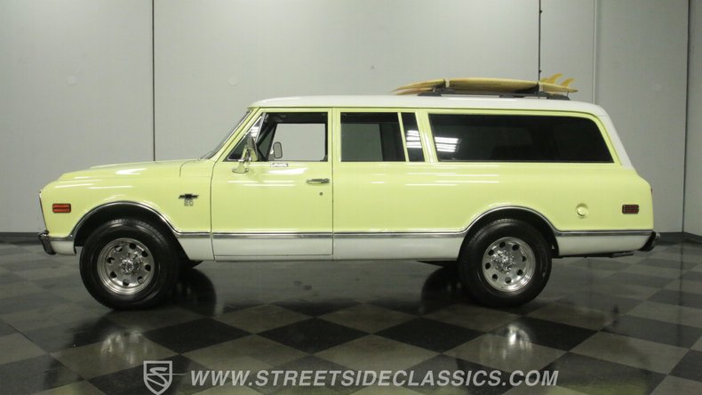 Chevrolet-Suburban-1968-Yellow-Black