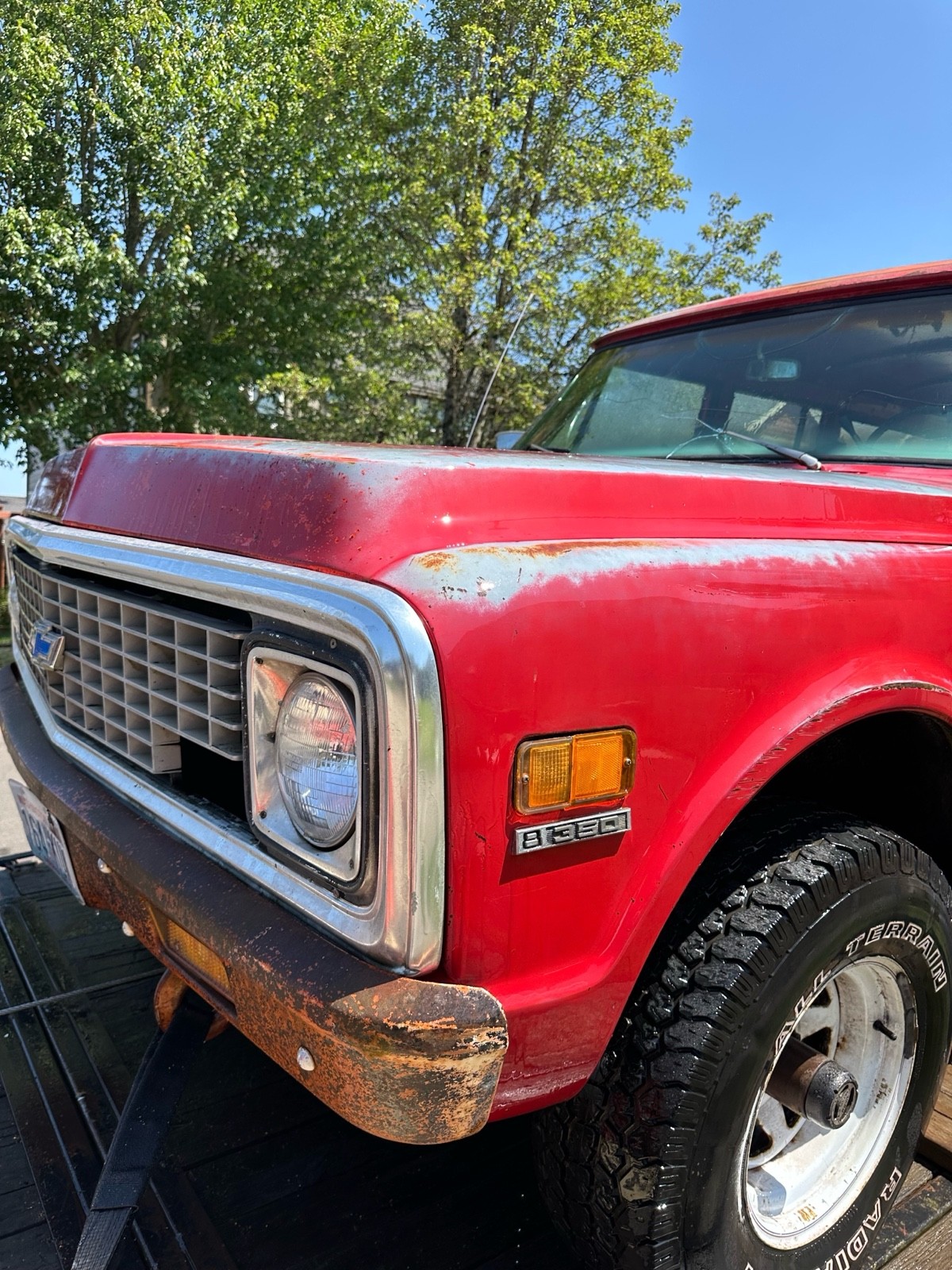 Chevrolet-Suburban-1971-16