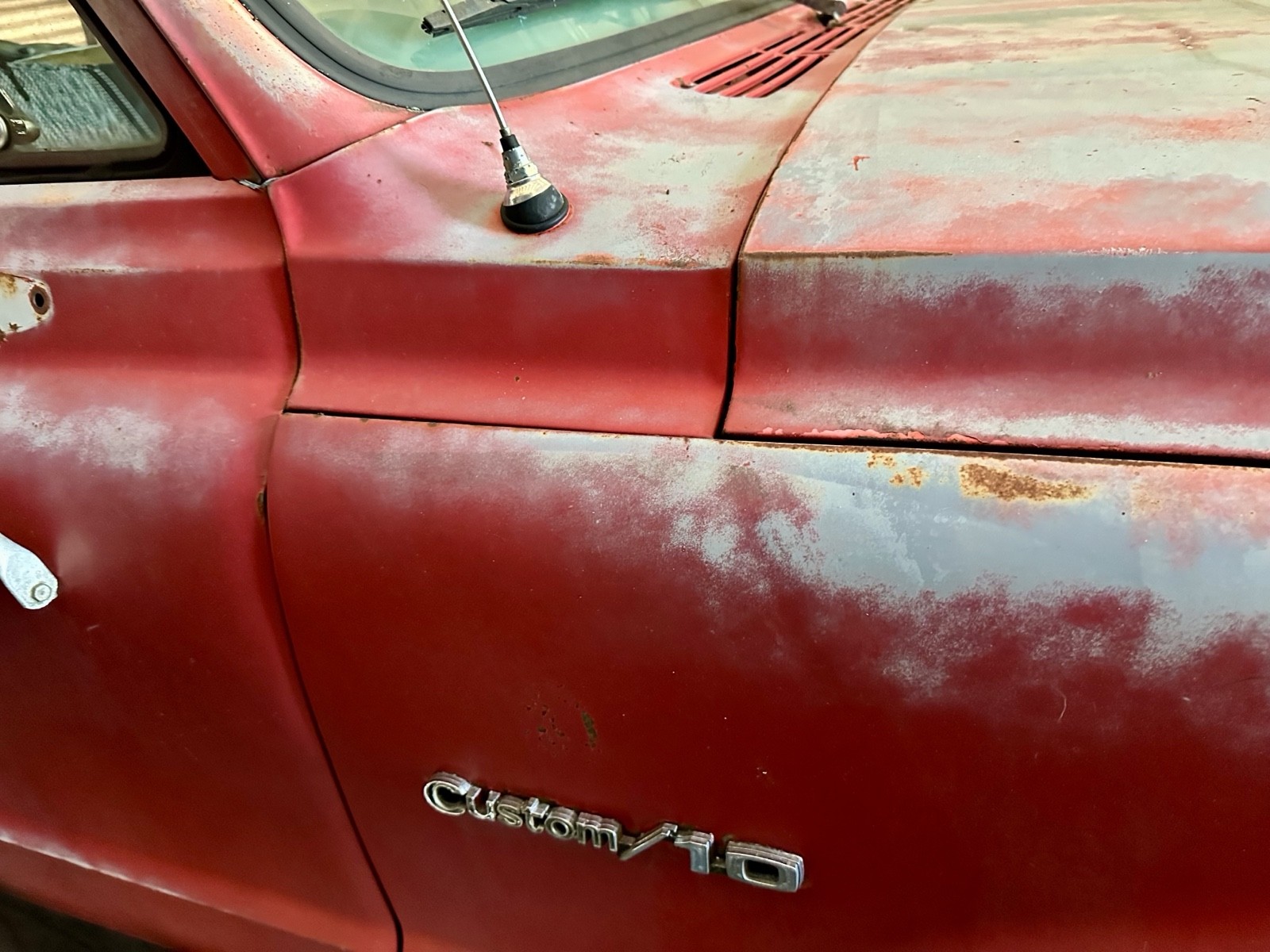 Chevrolet-Suburban-1971-24