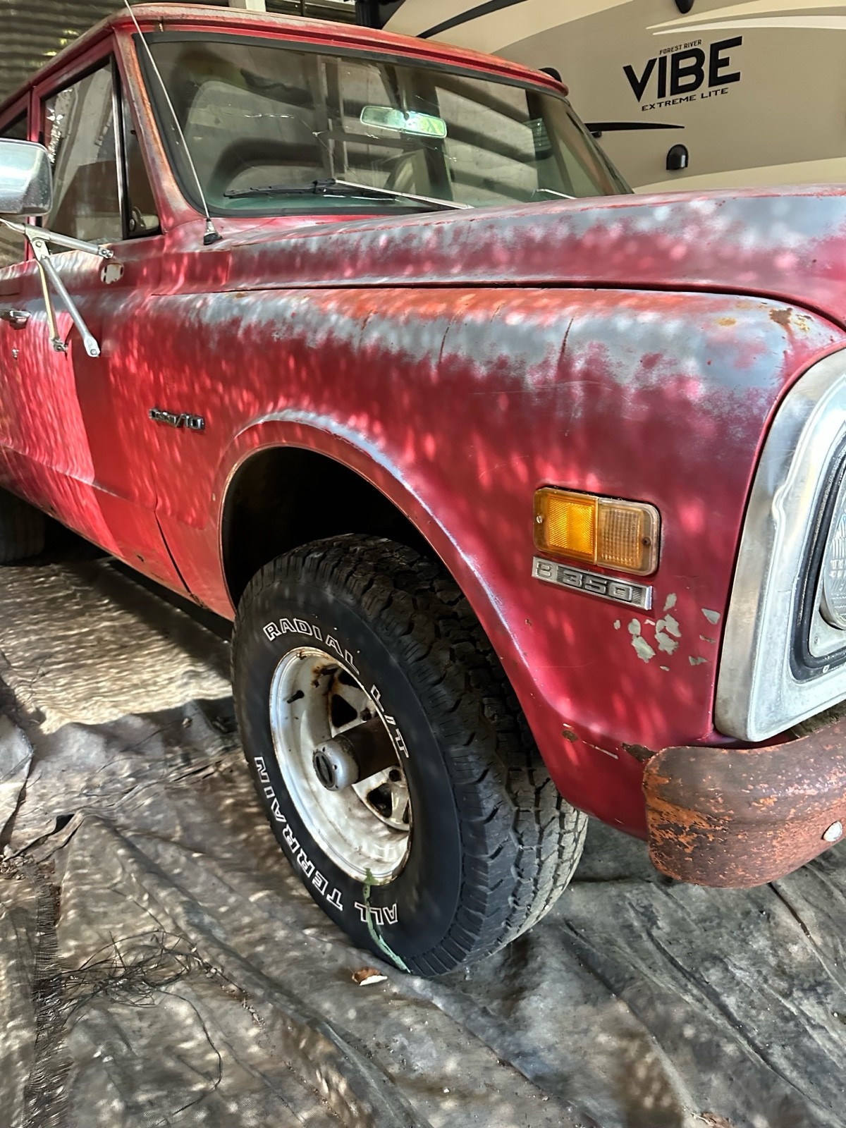 Chevrolet-Suburban-1971-3