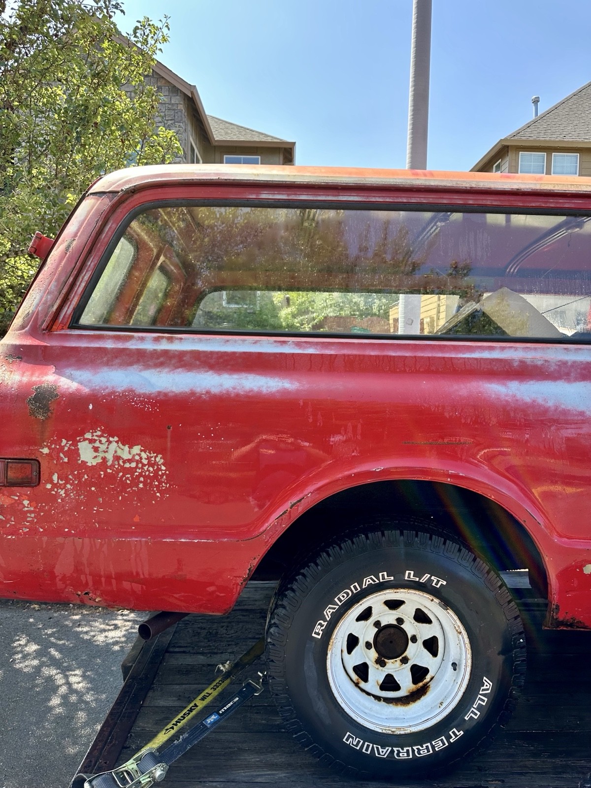 Chevrolet-Suburban-1971-5