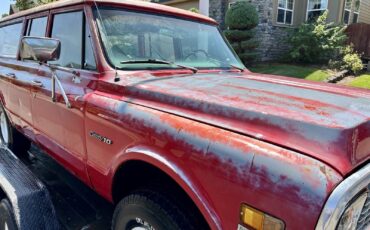 Chevrolet-Suburban-1971-9