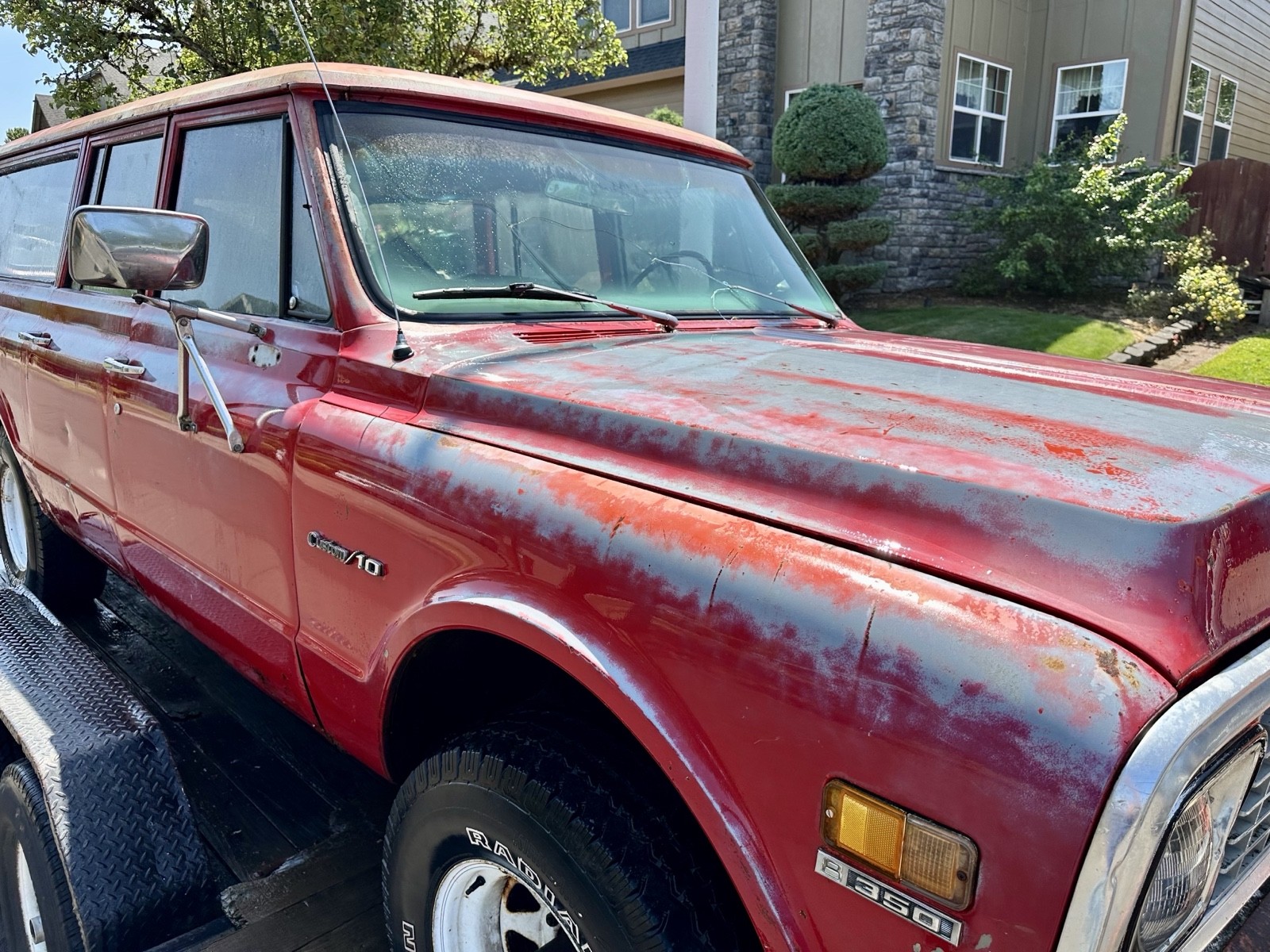 Chevrolet-Suburban-1971-9