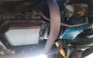 Chevrolet-Suburban-1977-Hawaiian-Blue-Hawaiian-BlueBlack-14
