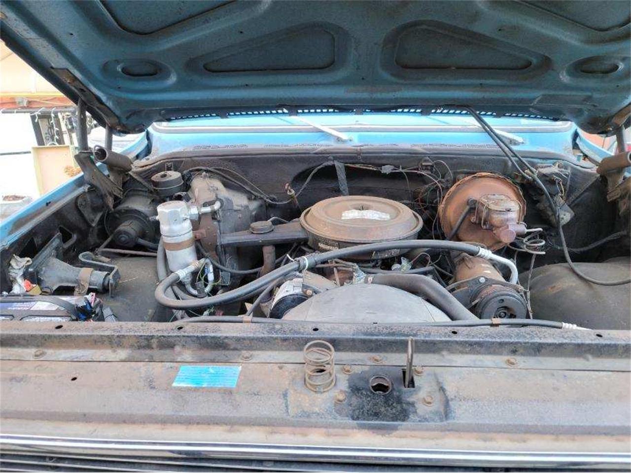 Chevrolet-Suburban-1977-Hawaiian-Blue-Hawaiian-BlueBlack-34