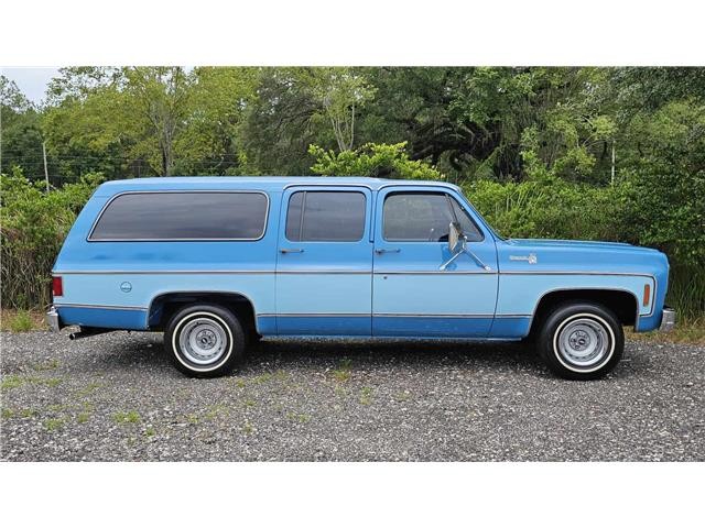 Chevrolet-Suburban-1978-3