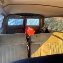 Chevrolet-Suburban-1988-Black-1
