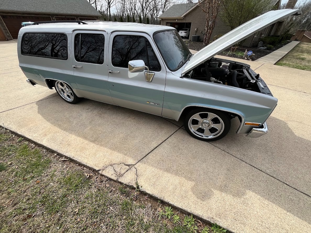 Chevrolet-Suburban-1989-20