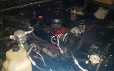 Chevrolet-Suburban-1990-Gloss-Black-Heather-Gray-Cloth-16
