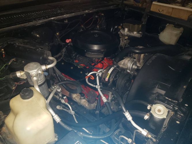 Chevrolet-Suburban-1990-Gloss-Black-Heather-Gray-Cloth-16