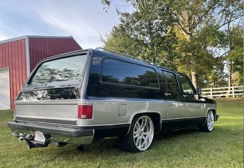 Chevrolet-Suburban-1990-Gloss-Black-Heather-Gray-Cloth-19