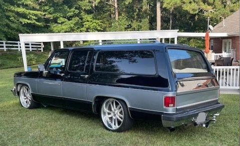 Chevrolet-Suburban-1990-Gloss-Black-Heather-Gray-Cloth-3