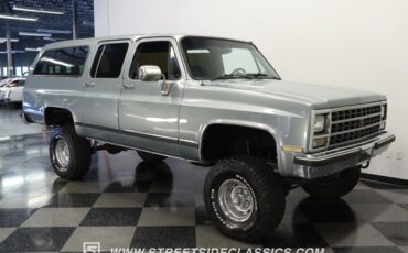 Chevrolet-Suburban-1990-Gray-Dark-Blue-12