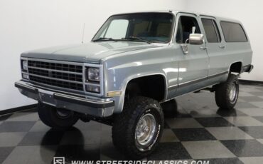 Chevrolet-Suburban-1990-Gray-Dark-Blue-16