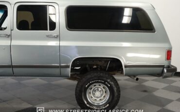 Chevrolet-Suburban-1990-Gray-Dark-Blue-22