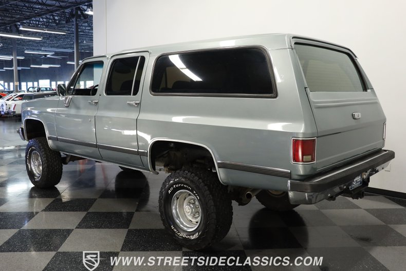 Chevrolet-Suburban-1990-Gray-Dark-Blue-4