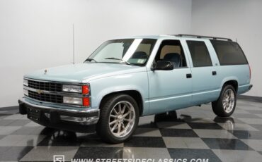 Chevrolet-Suburban-1992-Light-Blue-Metallic-Blue-4