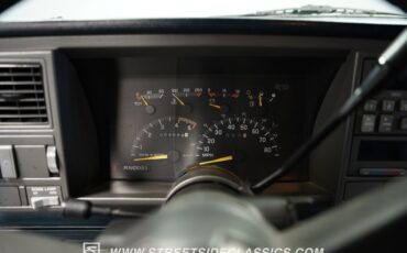 Chevrolet-Suburban-1992-Light-Blue-Metallic-Blue-40