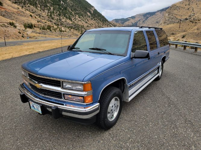 Chevrolet-Suburban-1994-Atlantic-Blue-Metall-Blue-10