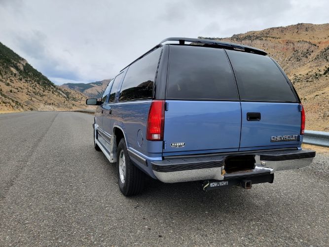 Chevrolet-Suburban-1994-Atlantic-Blue-Metall-Blue-5