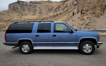 Chevrolet-Suburban-1994-Atlantic-Blue-Metall-Blue-8
