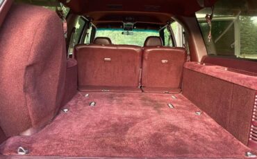 Chevrolet-Suburban-1995-Custom-Leather-1