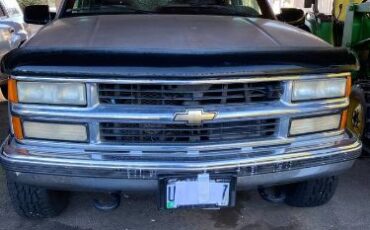 Chevrolet-Suburban-1995-Custom-Leather-7