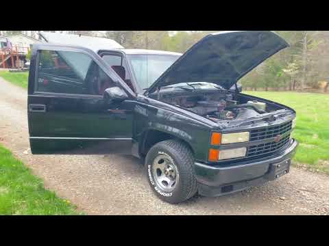 Chevrolet-Super-sport-1990-Black-Garnet-Red-1