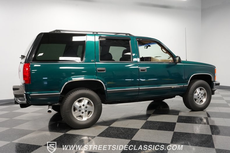 Chevrolet-Tahoe-1995-Emerald-Green-Metall-Tan-24
