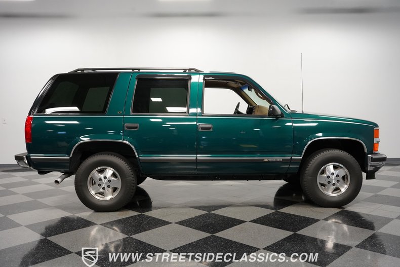 Chevrolet-Tahoe-1995-Emerald-Green-Metall-Tan-25