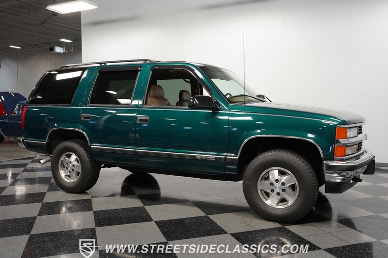 Chevrolet-Tahoe-1995-Emerald-Green-Metall-Tan-26