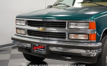 Chevrolet-Tahoe-1995-Emerald-Green-Metall-Tan-27