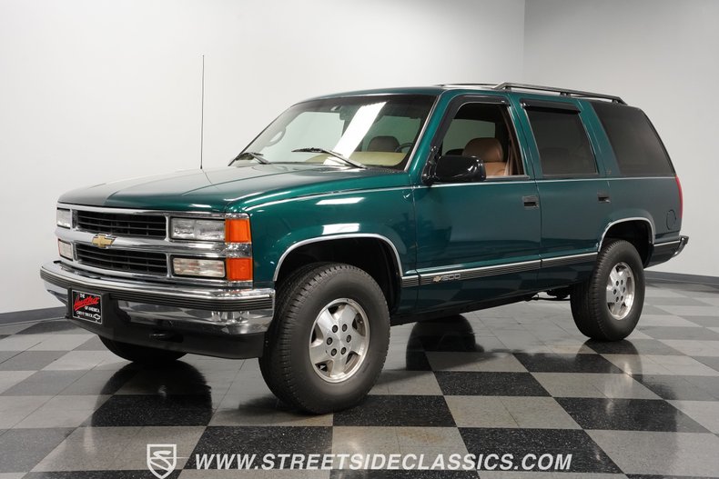 Chevrolet-Tahoe-1995-Emerald-Green-Metall-Tan-3