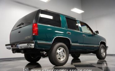 Chevrolet-Tahoe-1995-Emerald-Green-Metall-Tan-33