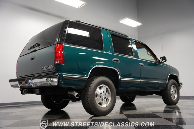 Chevrolet-Tahoe-1995-Emerald-Green-Metall-Tan-33
