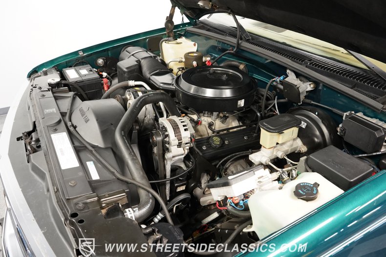 Chevrolet-Tahoe-1995-Emerald-Green-Metall-Tan-38