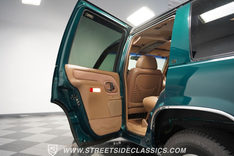 Chevrolet-Tahoe-1995-Emerald-Green-Metall-Tan-42
