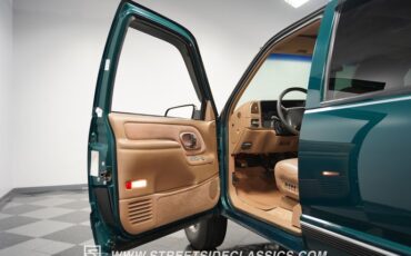 Chevrolet-Tahoe-1995-Emerald-Green-Metall-Tan-7