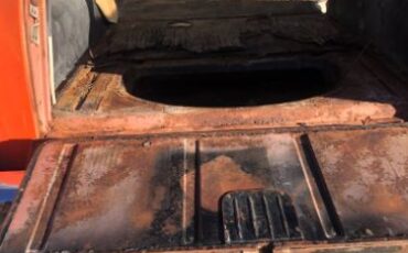 Chevrolet-Townsman-1957-Orange-Tan-13