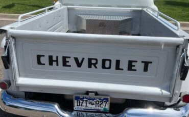 Chevrolet-Truck-1955-white-1
