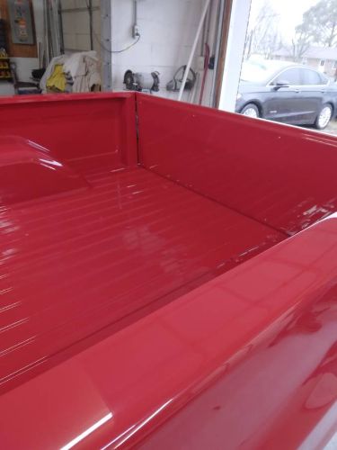 Chevrolet-Truck-1982-Red-Black-2