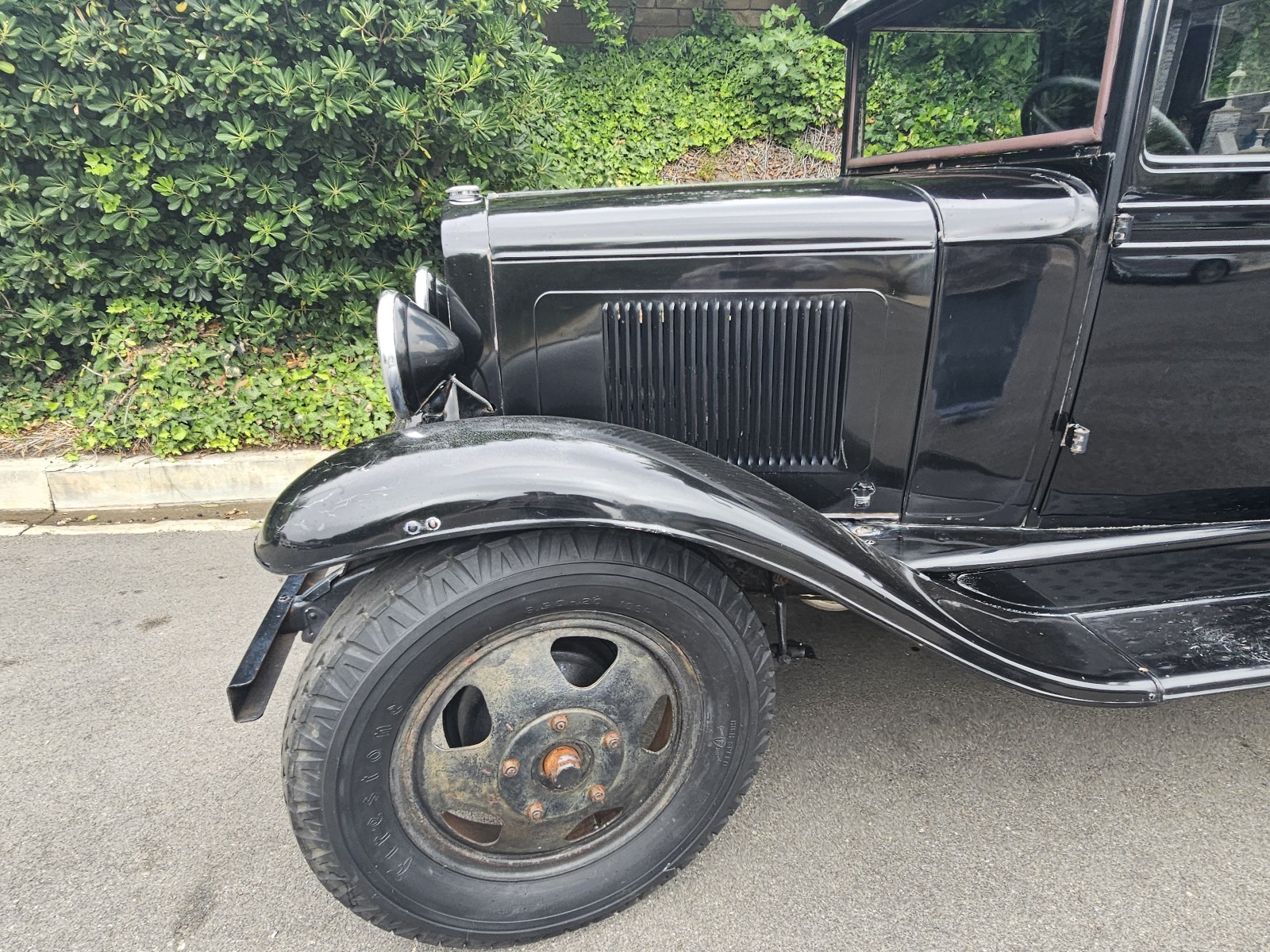 Chevrolet-Utility-1932-14