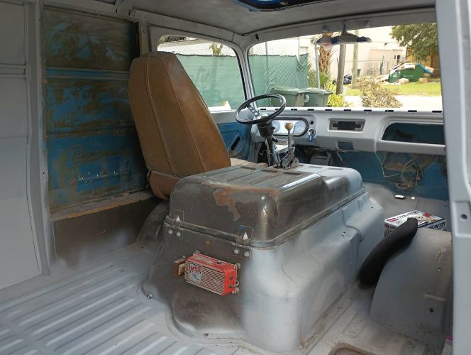 Chevrolet-Van-1968-2