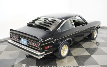Chevrolet-Vega-1976-Black-Black-20