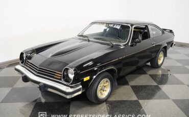 Chevrolet-Vega-1976-Black-Black-23