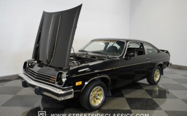 Chevrolet-Vega-1976-Black-Black-33