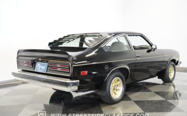Chevrolet-Vega-1976-Black-Black-45